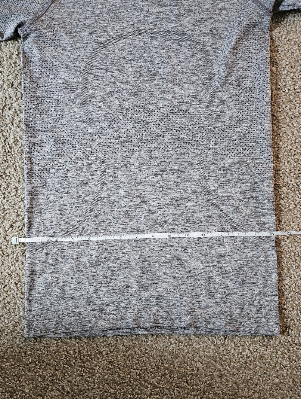 Lululemon Swiftly Tech Short Sleeve Shirt - Picture 7 of 8